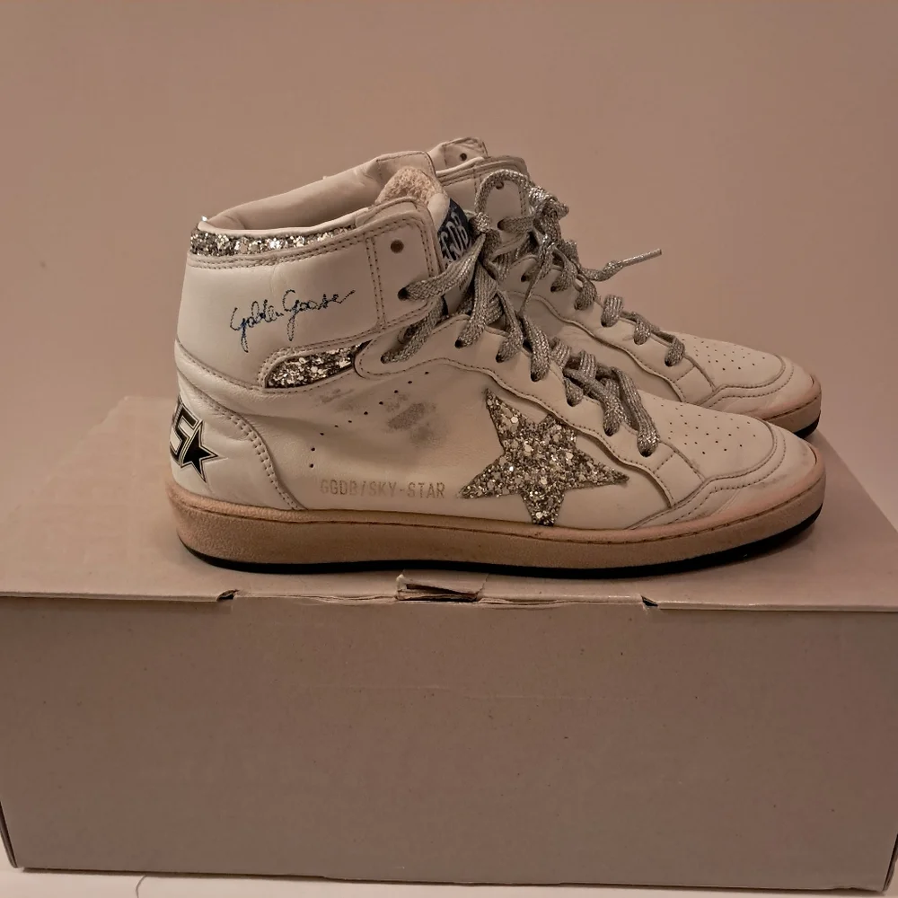 Golden Goose Sneakers Women's 38 8 Skystar High Top Leather Sequins Designer - Picture 3 of 16